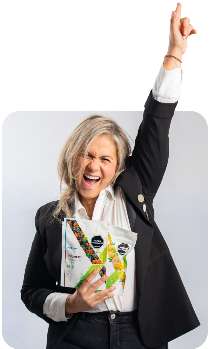 Roxy con productos FUXION